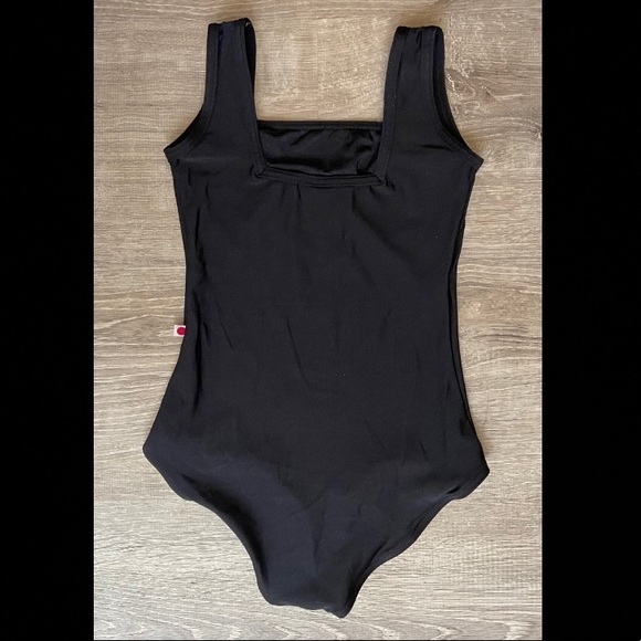 SOLD!!! Yumiko Leotard - Black Marieke
Women’s XS - Picture 2 of 4